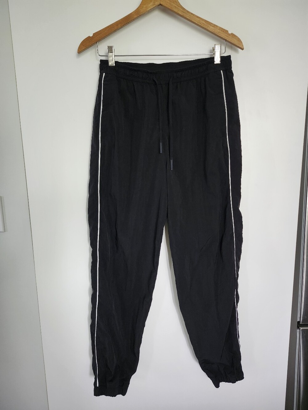 LULULEMON Women's License To Train Lightweight Jogger Black Size Small